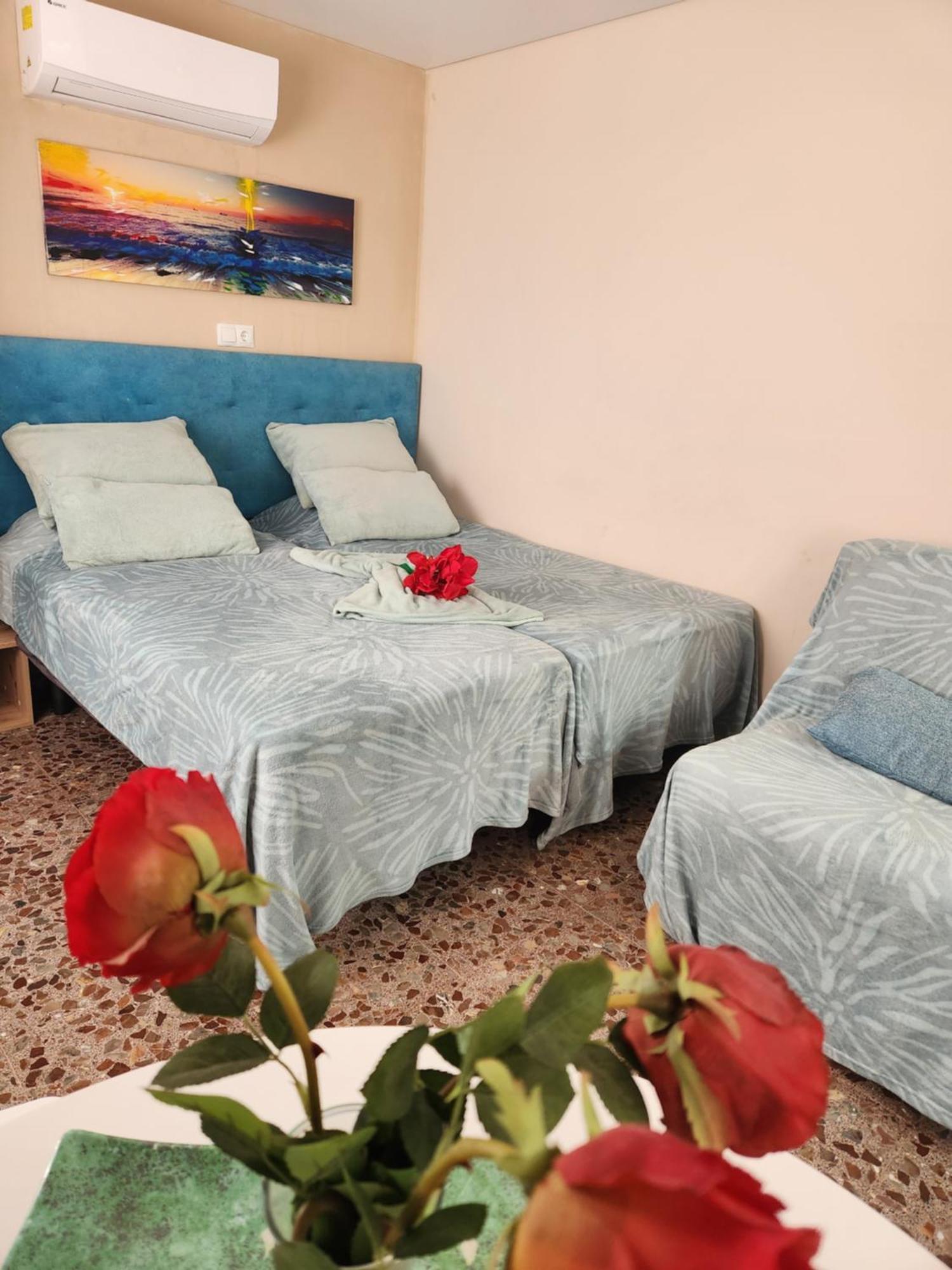 Apartamentos Belladorm Benidorm Luaran gambar