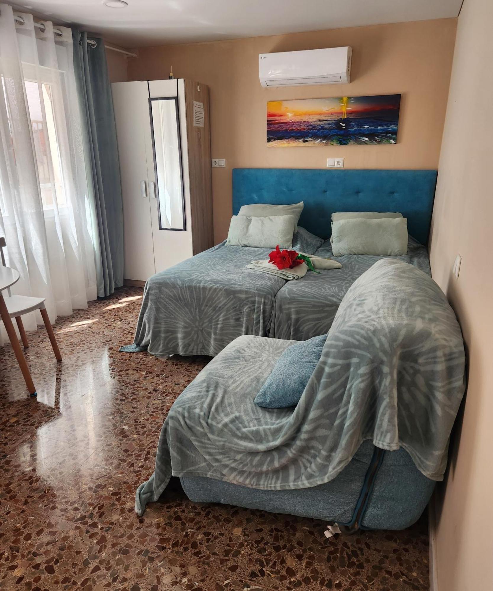 Apartamentos Belladorm Benidorm Luaran gambar